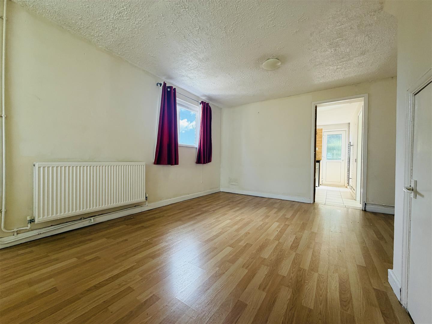 Baytree Avenue, Sketty, Swansea, SA2 8JN